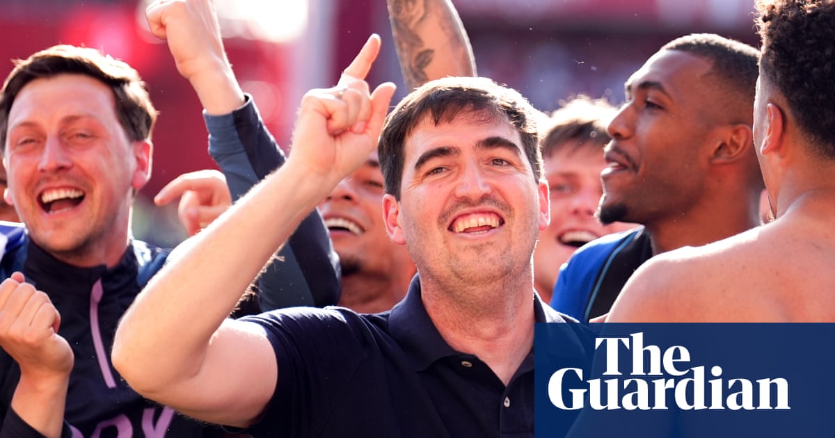 Liverpool to hold talks with Iraola and seek swift appointment of head coach
