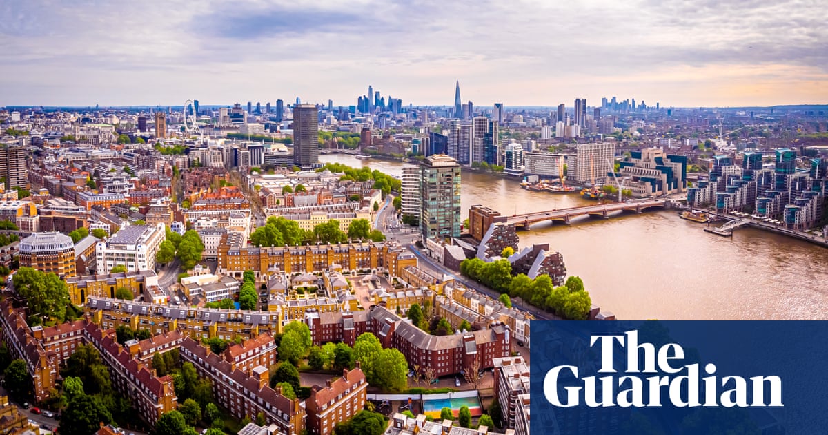 Pollution levels highly harmful to wildlife in quarter of England’s neighbourhoods, research finds Pollution levels highly harmful to wildlife in quarter of England’s neighbourhoods, research finds