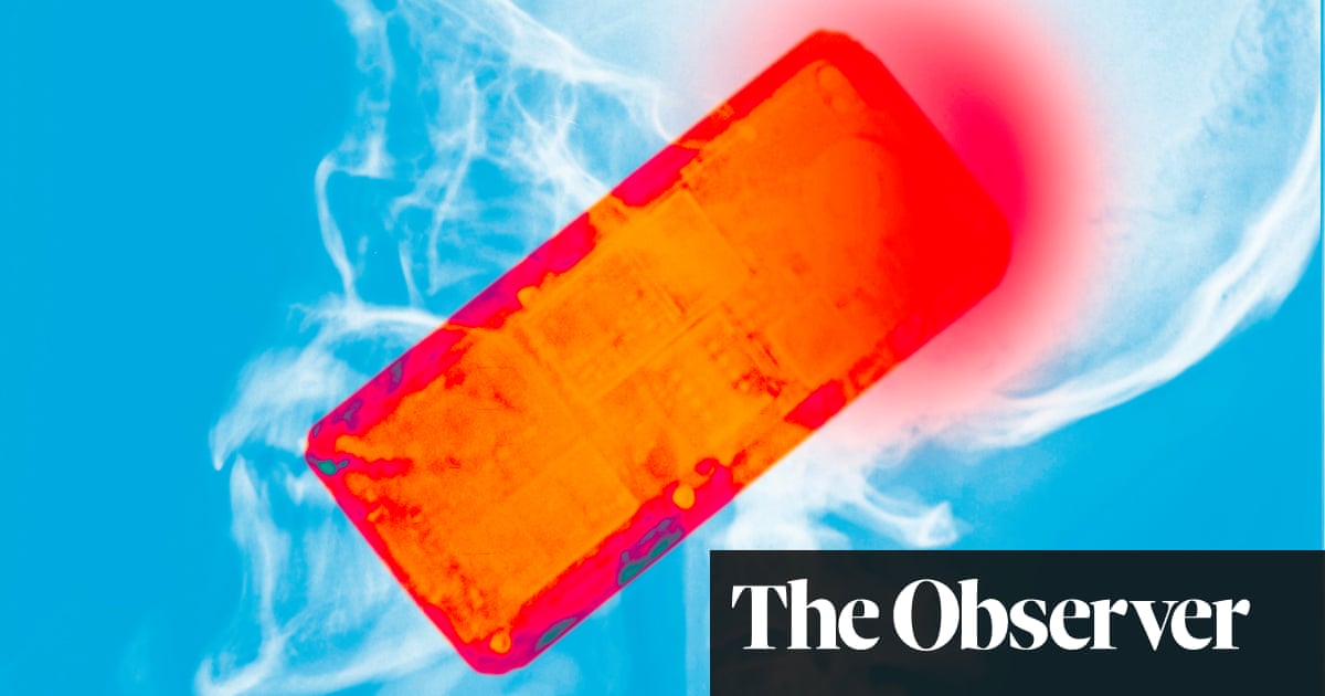 The Inconvenient Truth About Cancer And Mobile Phones Mobile Phones The Guardian