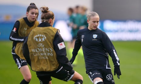 Filippa Curmark (right) of Kopparbergs/Göteborg FC during the warm up before they played Manchester City in the Champions League on 16 December. 