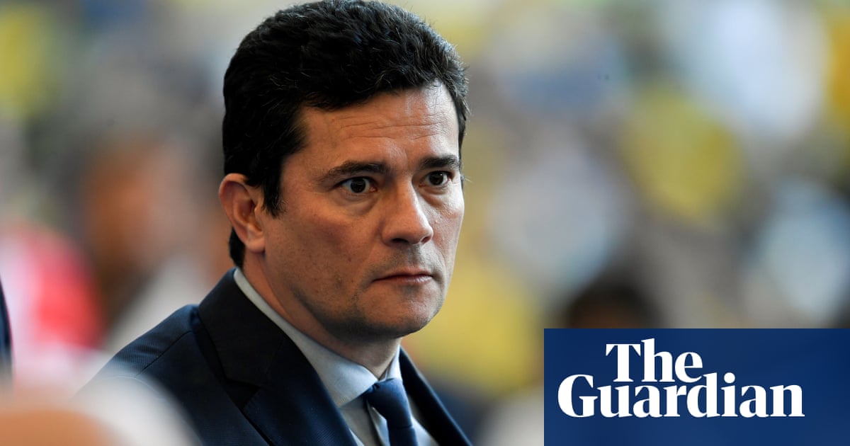 Bolsonaro minister who jailed Lula takes leave after leaks cast doubt on impartiality