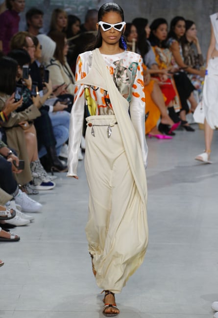 The end of cleavage: how sexy clothes lost their allure | Milan fashion week | The Guardian The end of cleavage: how sexy clothes lost their allure | Milan fashion week | The Guardian