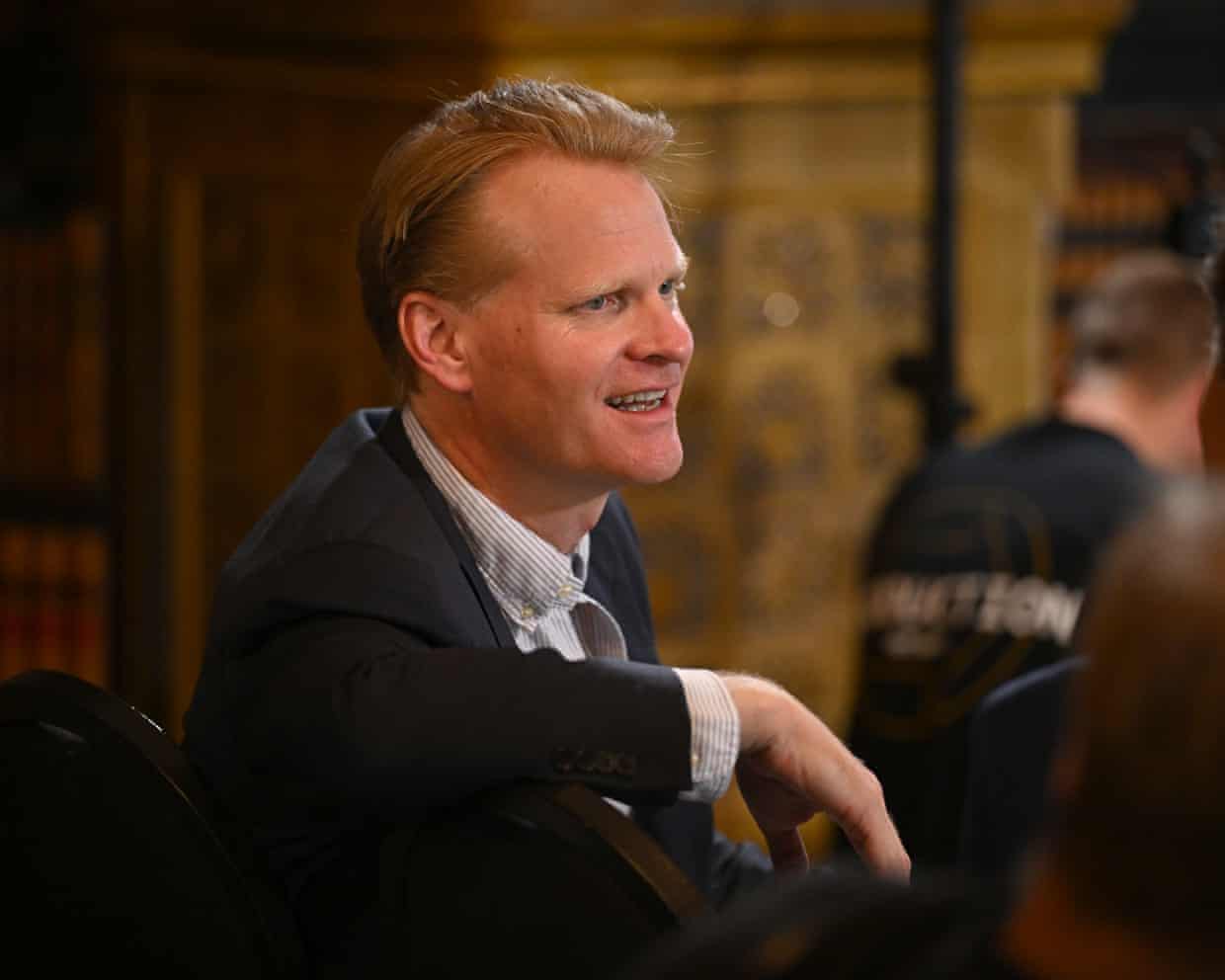 New law limits overseas donors