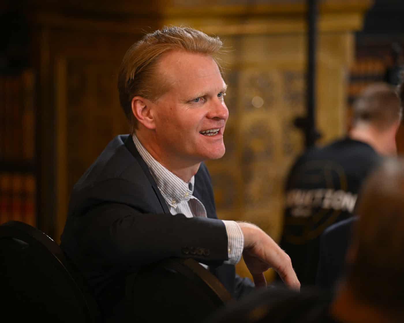 Orr discusses filling the war chest