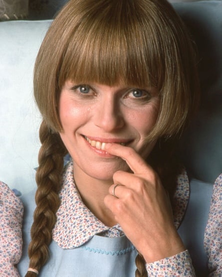 Louise Lasser as Mary Hartman in 1976.