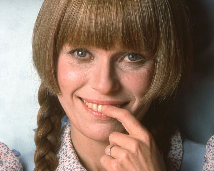 Louise Lasser, star of cult sitcom Mary Hartman, Mary Hartman and Woody Allen comedies, dies aged 87