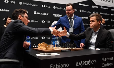 Hans Niemann blunders an entire rook!, World Blitz 2022, tournament,  chess, video recording