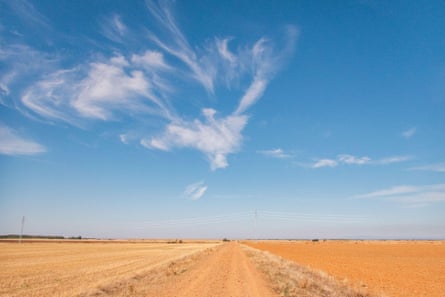 The pilgrim’s road of the St James Way leads straight through the Meseta, the endless castilian high plain, at times on old Roman roads as here on the Via Trajana towards Leon