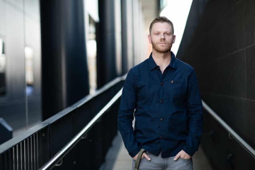 The Social Distance Between Us by Darren McGarvey Book Review 1 Darren McGarvey: ‘makes no end of astute points’