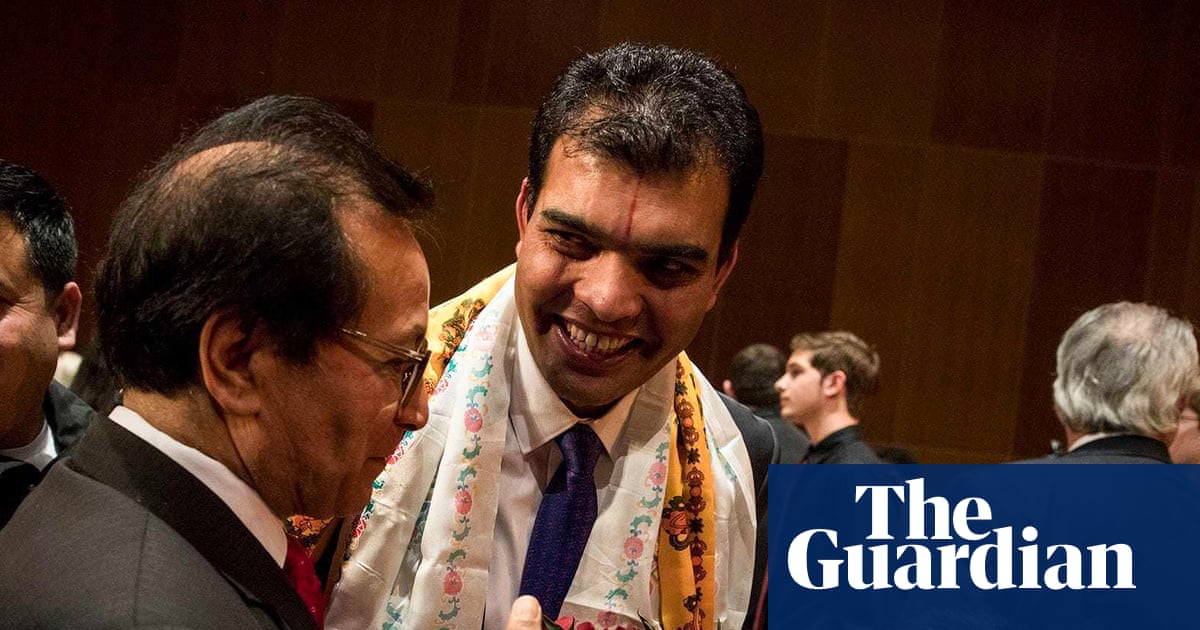 Once a teacher and student in exile, now rivals run against each other in Ohio