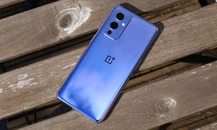 OnePlus 9 Pro Smartphone Review