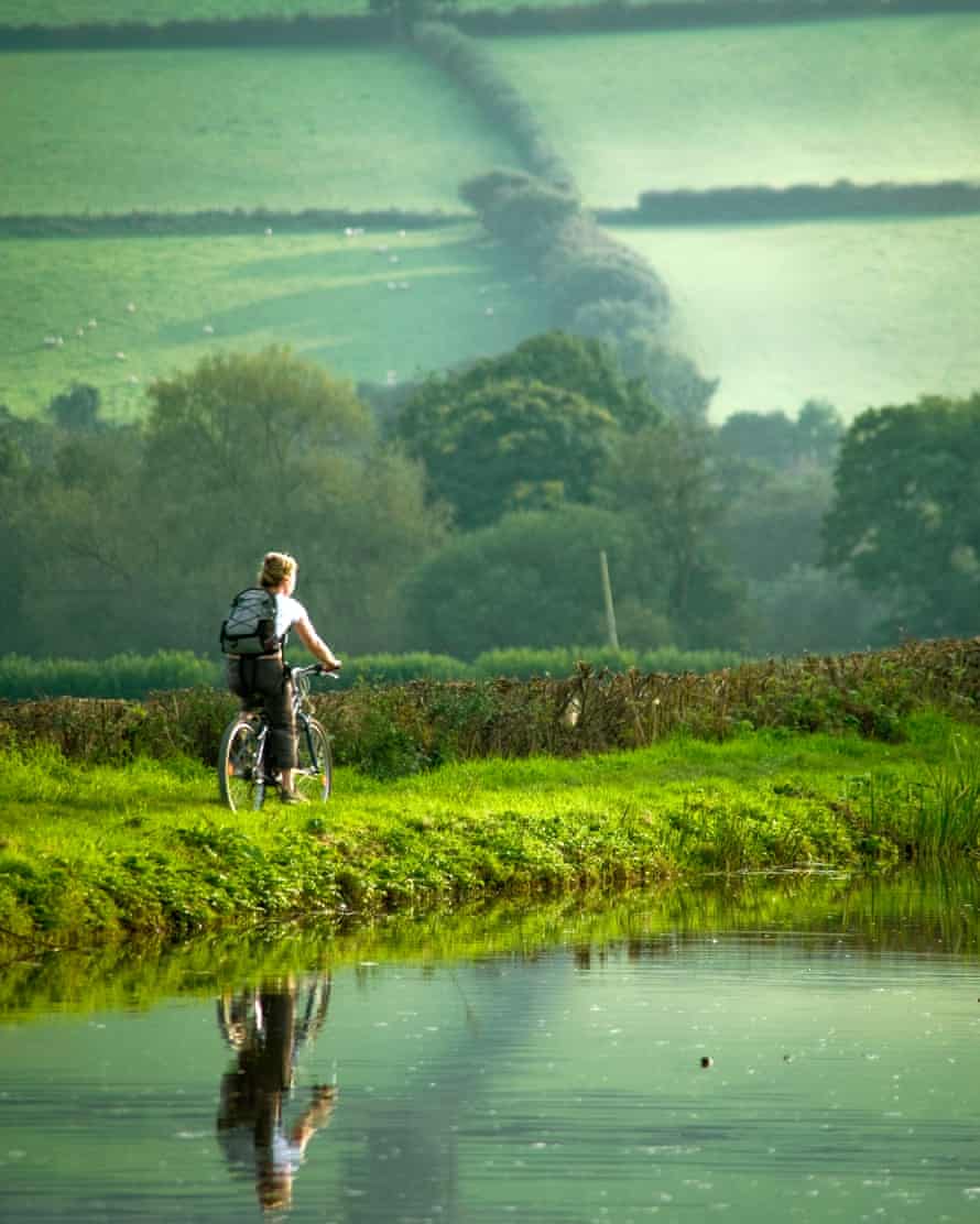 The Mon & Brec Canal, Wales