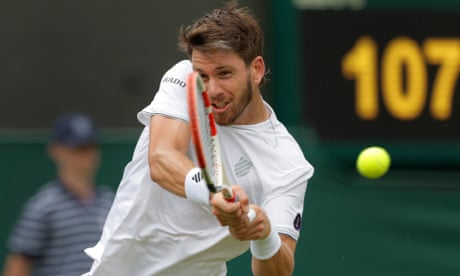 Cameron Norrie sees off rain delays and Pablo Andújar to reach second round