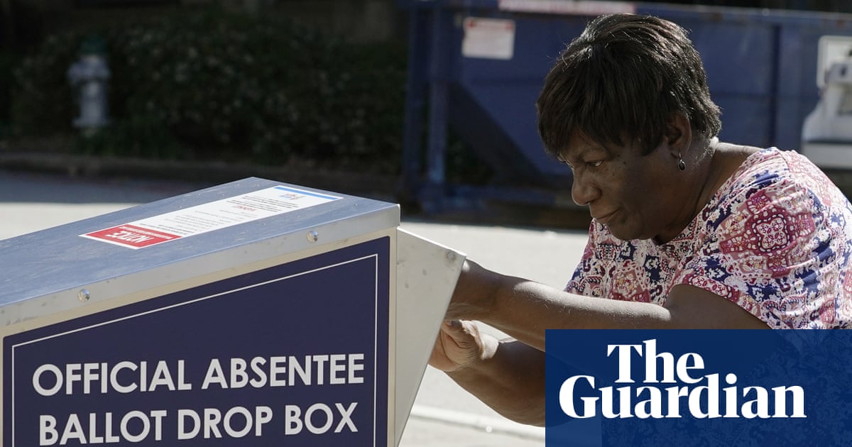 Trump signs order to restrict mail-in ballots in probably unconstitutional move