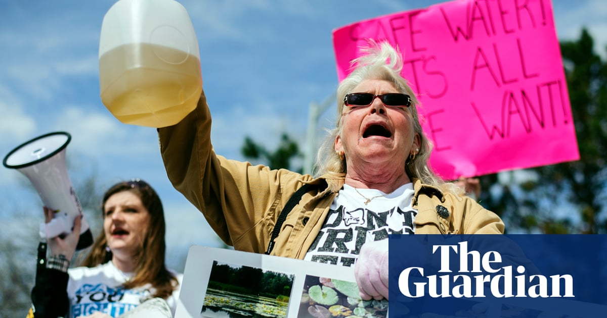 How Michigan S Flint River Came To Poison A City Environment The Guardian