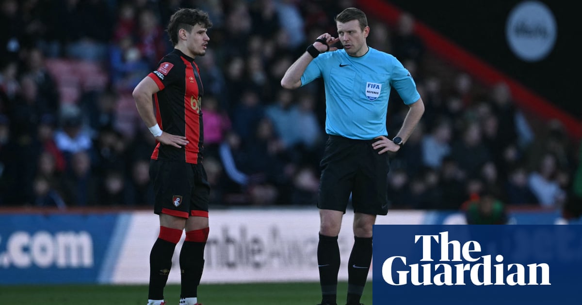 Premier League delays use of new offside technology after record VAR hold-up Premier League delays use of new offside technology after record VAR hold-up