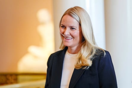 Mette-Marit with tubes in her nose