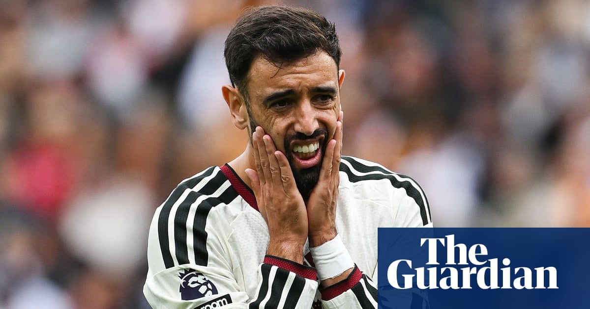 Carrick dismisses ‘lazy’ Manchester United criticism and defends Fernandes’ leadership