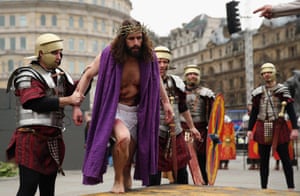 The Wintershall’s ‘The Passion of Jesus’ is performed in front of crowds on Good Friday in Trafalgar Squar