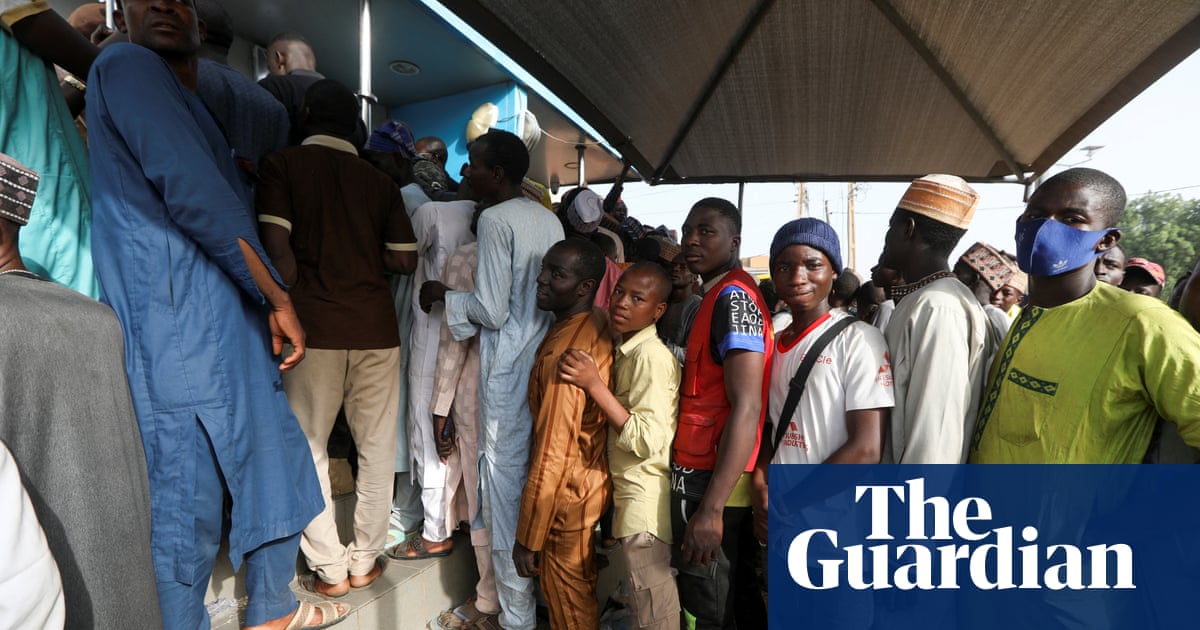 Riots erupt in Nigerian cities as bank policy leads to scarcity of cash