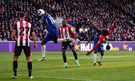 Yoane Wissa scores with an overhead kick.
