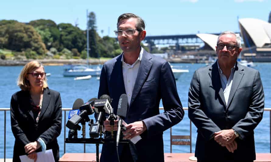 NSW premier Dominic Perrottet speaks to the media during a Covid update on New Year’s Eve