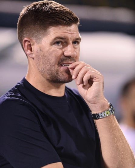 The Al-Ettifaq manager, Steven Gerrard