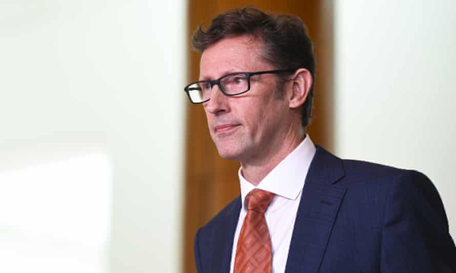 Shadow assistant treasurer Stephen Jones says Labor will launch an inquiry into Youpla Group if elected.