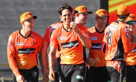Sydney Sixers Edge Brisbane Heat In Big Bash Semi Final Super Over Thriller Big Bash League The Guardian Sydney Sixers Edge Brisbane Heat In Big Bash Semi Final Super Over Thriller Big Bash League The Guardian