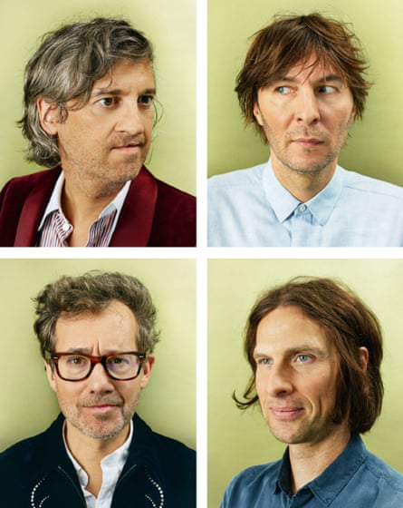 Phoenix (dans le sens des aiguilles d'une montre en partant du haut à gauche) Christian Mazzalai, Thomas Mars, Deck D'arcy, Laurent Brancowitz