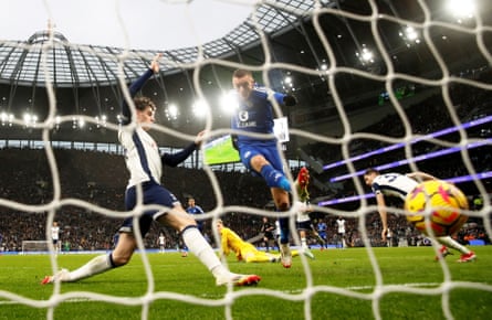 Leicester’s Jamie Vardy scores their first goal as his side come back to beat Tottenham 2-1