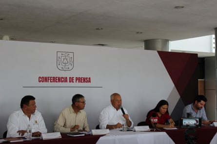 Baja California Sur state governor, Víctor Castro Cosío, speaks at a press conference