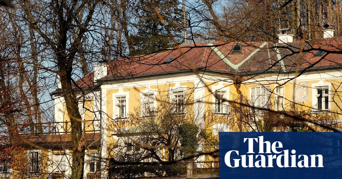 Austrian campaign aims to save writer Stefan Zweig’s Salzburg villa after Porsche tunnel row