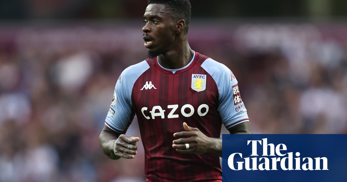 Manchester United’s Axel Tuanzebe loaned to Napoli to end Aston Villa spell