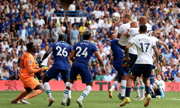 Engrossing spectacle ends with Tuchel’s and Conte’s handshake war | Premier League 2 Harry Kane climbs highest to head home Spurs’ added-time equaliser.