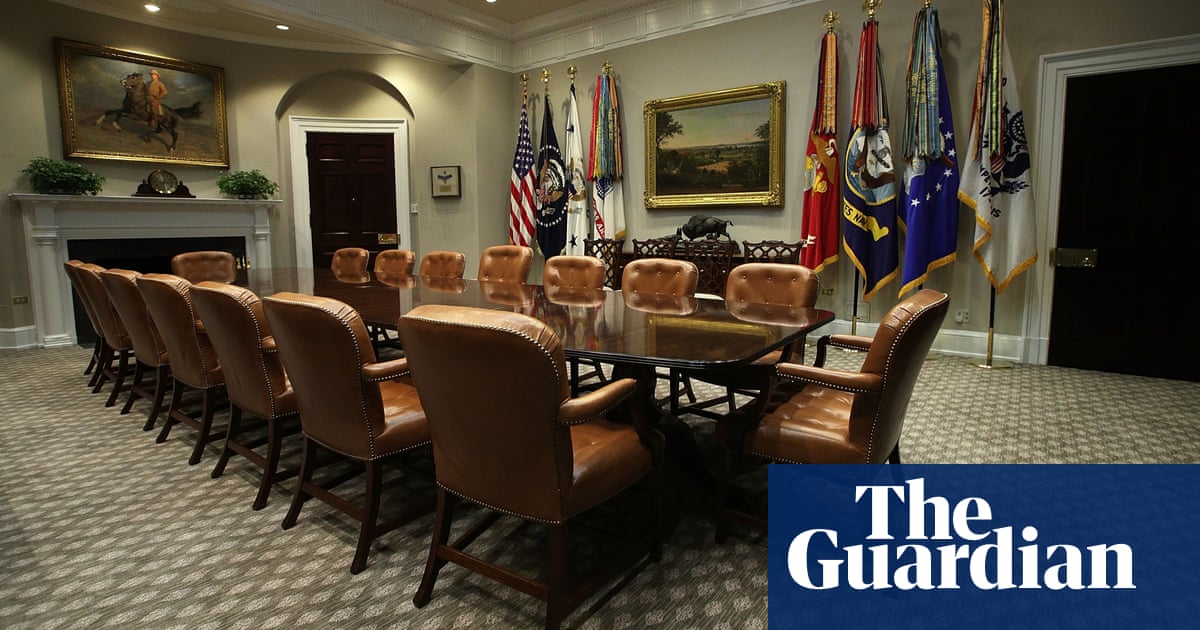 White House Reveals New Look And Trump Chose The Wallpaper In Pictures Us News The Guardian