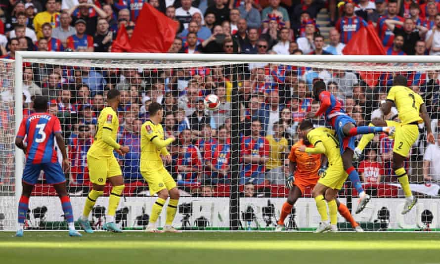 Kouyate heads towards goal.