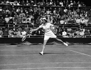 Tennis Fashion: American tennis player Alice Marble at Wimbledon in June 1937