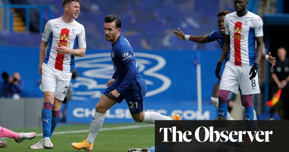 Chilwell impresses and Jorginho scores twice from spot as Chelsea sink Palace