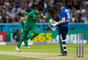 Another one down as Eoin Morgan is caught by Sharjeel.