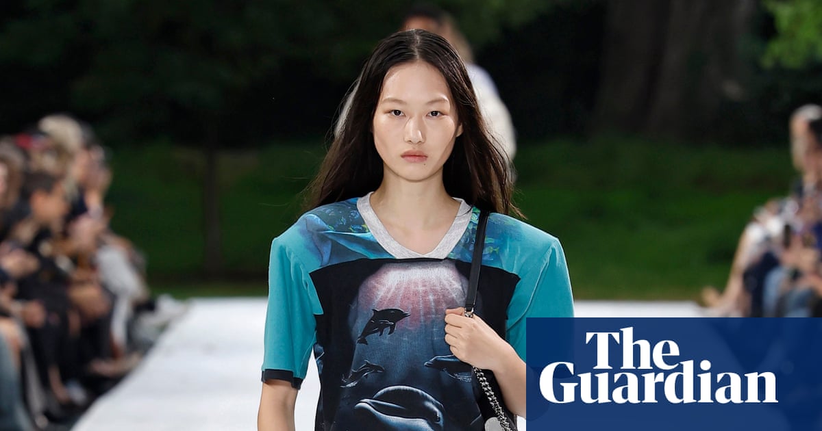 Stella McCartney Goes Wool-Free in Paris Show Built Around 'Sea Life, Not Sea Food' Theme
