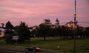 Nhà máy hóa chất Veolia-Burnside, trước đây là nhà máy hóa chất Dupont-Burnside, nằm ở Darrow, Louisiana, vào tháng 7 năm 2019. 
