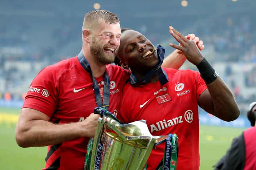 Kruis celebrates the 2019 Champions Cup win with his former Saracens teammate Maro Itoje.