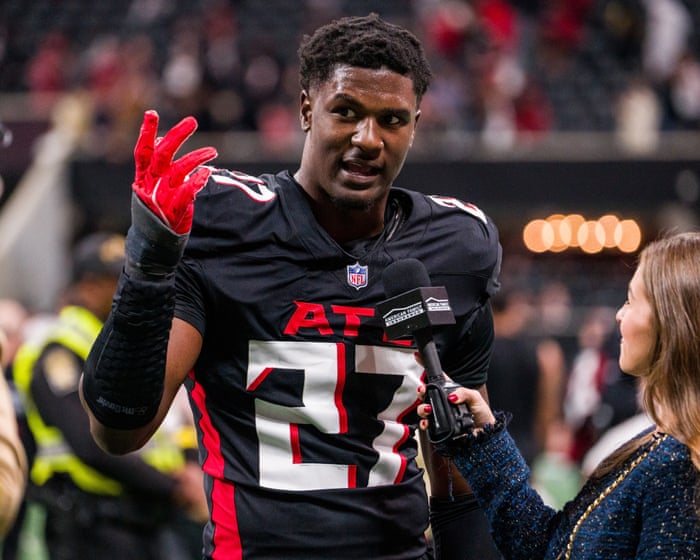 Falcons’ James Pearce Jr arrested on battery charges after dispute with WNBA star