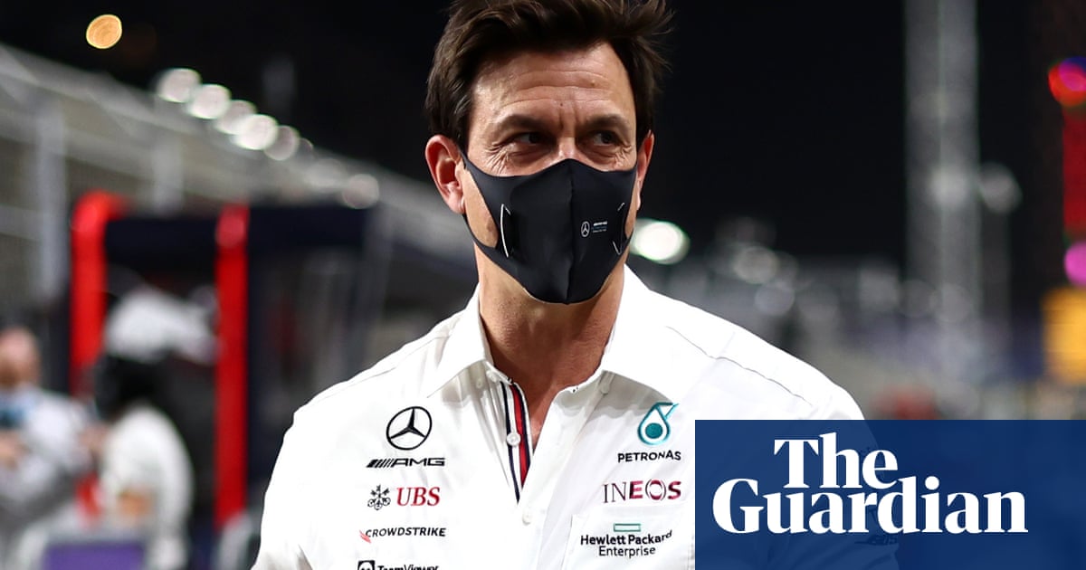 Wolff fears ‘messy’ finale to Hamilton v Verstappen F1 world title battle
