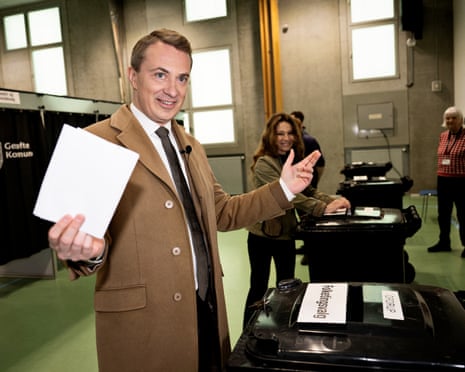Chairman of the Danish People's Party Morten Messerschmidt casts his vote in Charlottenlund.