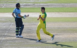 Cummins celebrates taking Buttler.