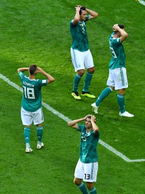 The last few minutes are very tense especially after Mat Hummels headed over twice