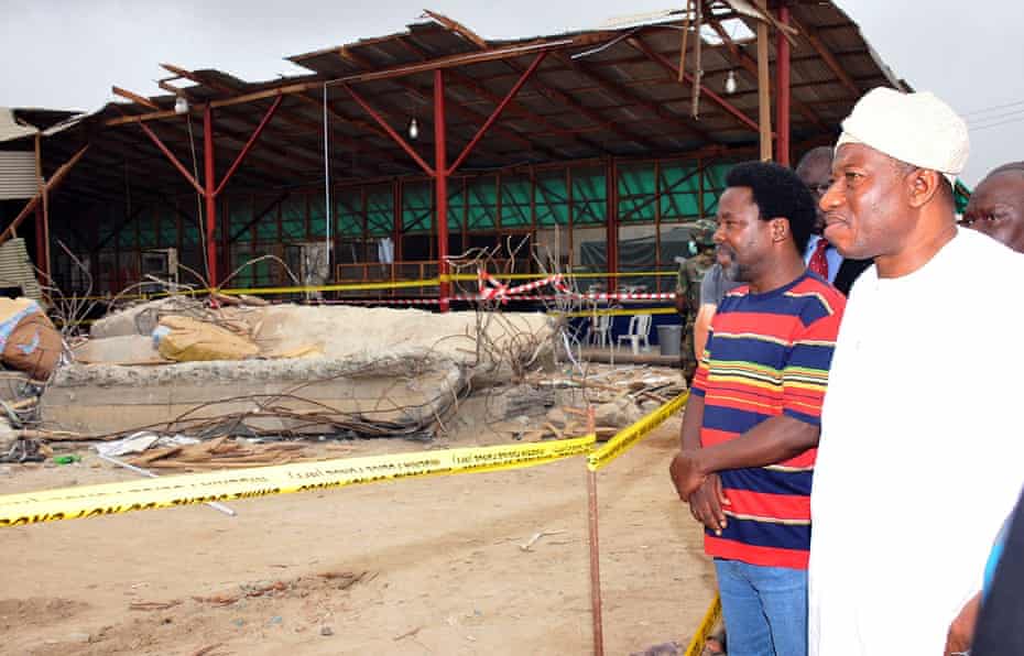 TB Joshua with then president of Nigeria Goodluck Jonathan after the collapse of the Scoan guesthouse in 2014.