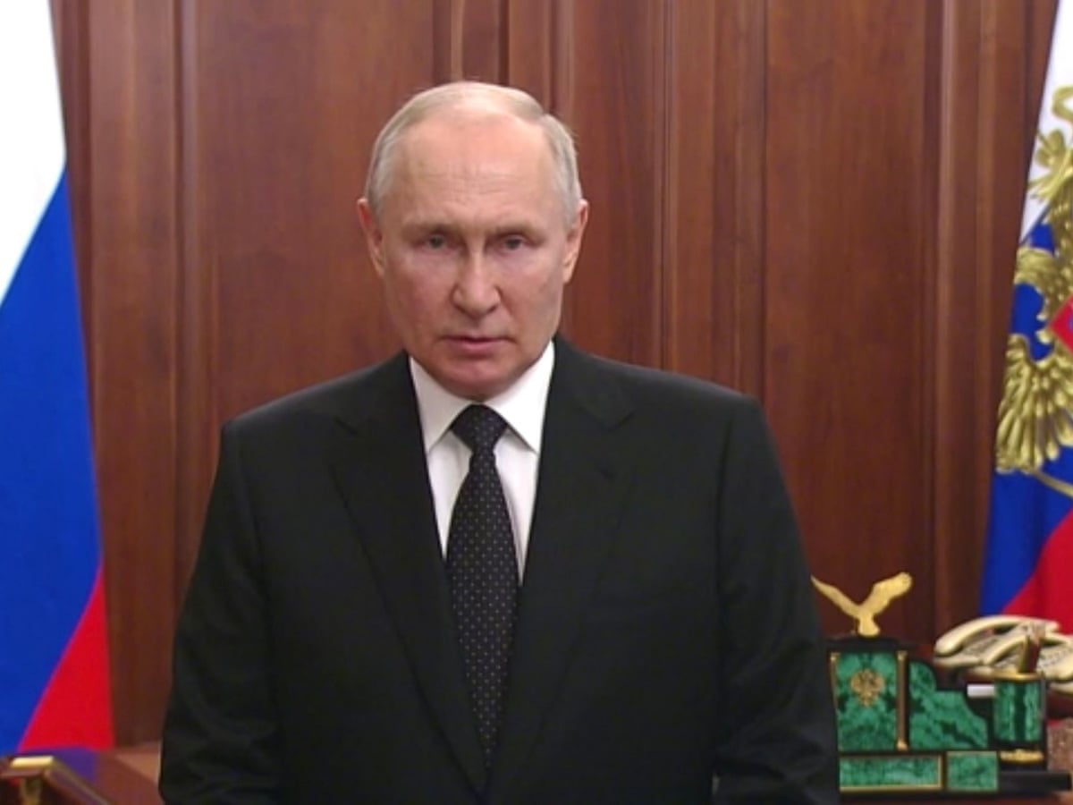 putin Archives - Bounding Into Comics